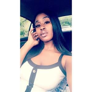 Meet your Posher, Khadijah